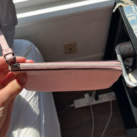 COACH wrist wallet - Picture 3 of 8